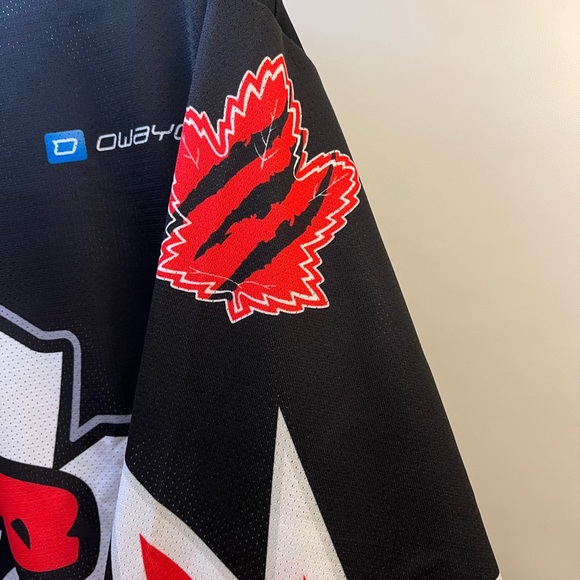 RARE Auston Matthews Toronto Maple Leafs X Raptors Sublimated Hockey Jersey - Picture 4 of 4